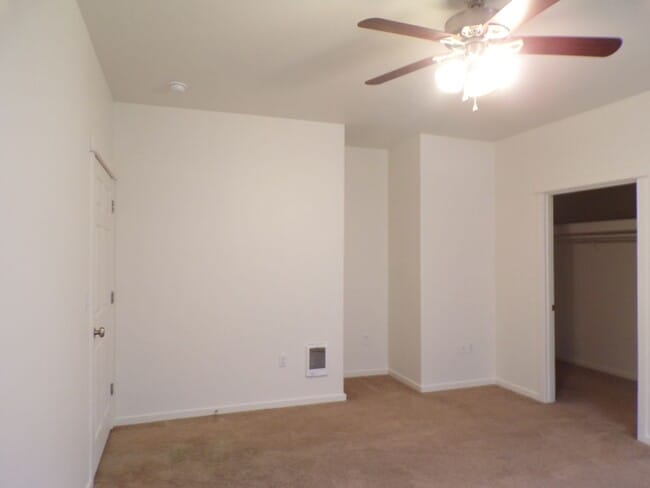 Building Photo - 2207 Jakob Ave