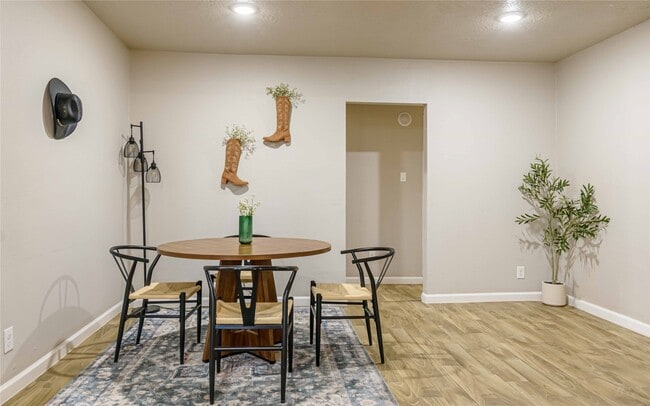 Building Photo - 3818 Blodgett St