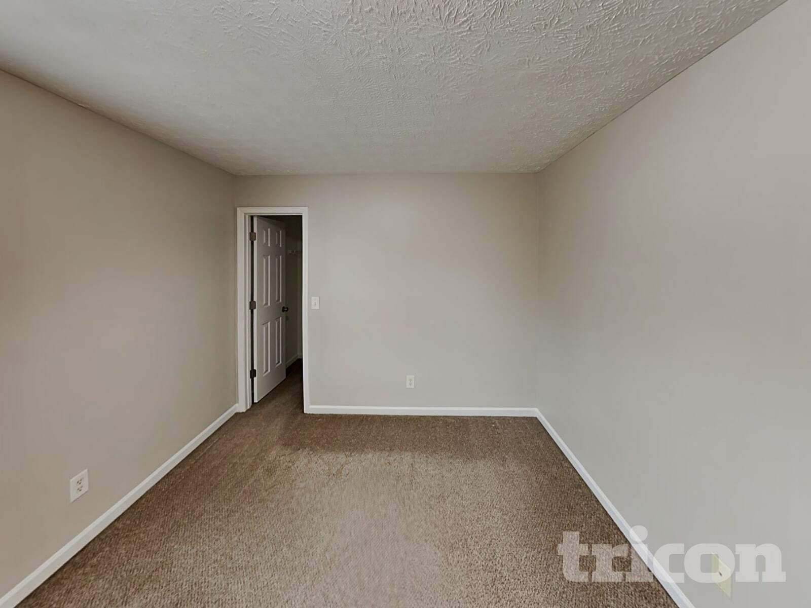 Building Photo - 156 Bridgestone Ln