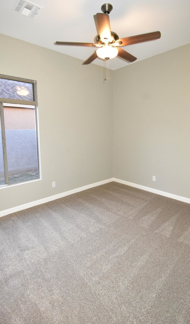 Building Photo - 9430 W Elm St