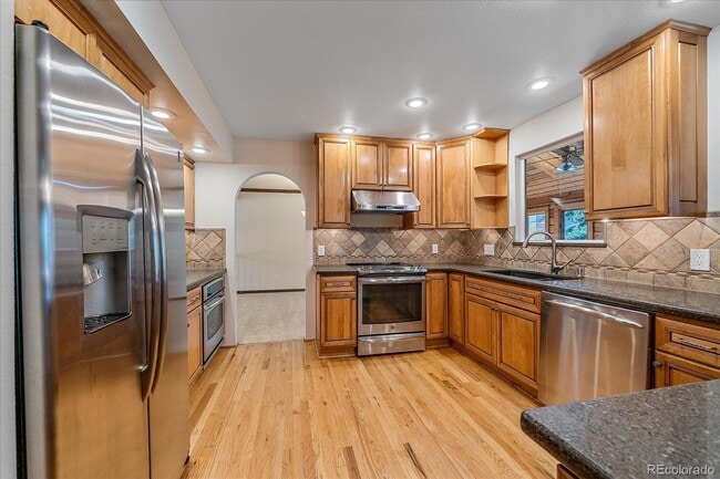 Building Photo - 5723 S Kittredge St