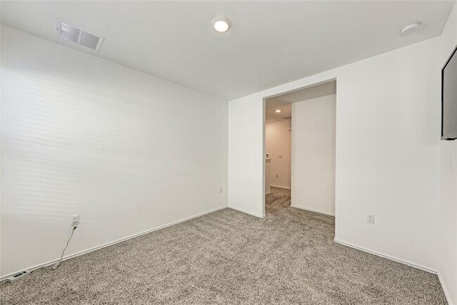 Building Photo - 12112 Scarlet Sleeve Wy