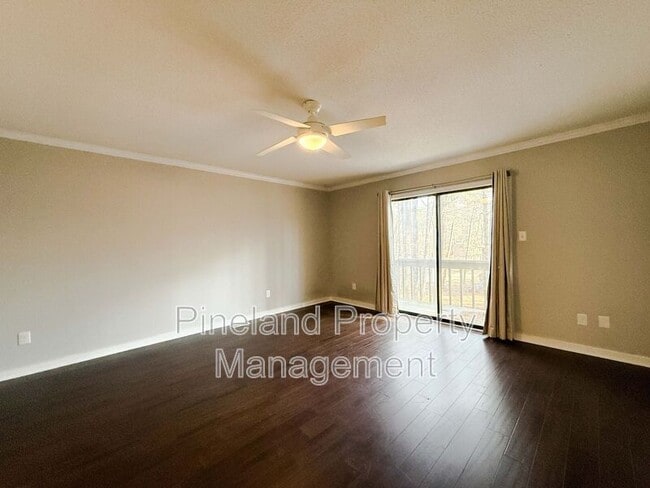 Building Photo - 413 Watergap Dr