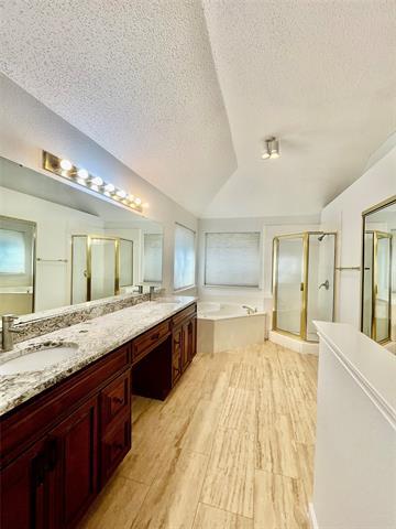 Building Photo - 2241 Dampton Dr