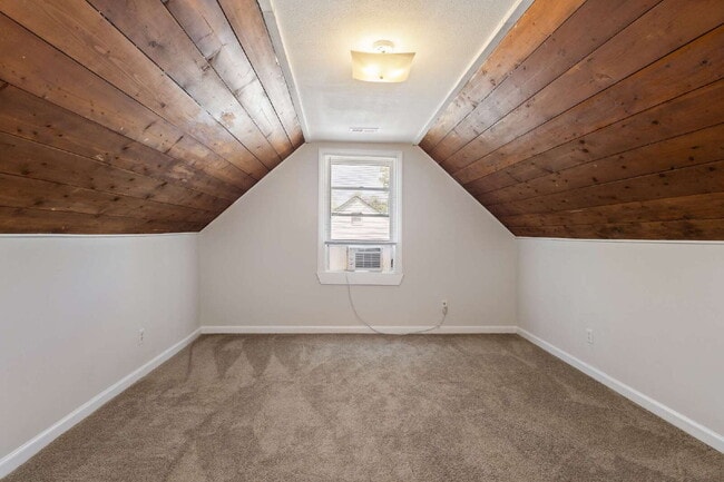 Building Photo - Welcome to So No