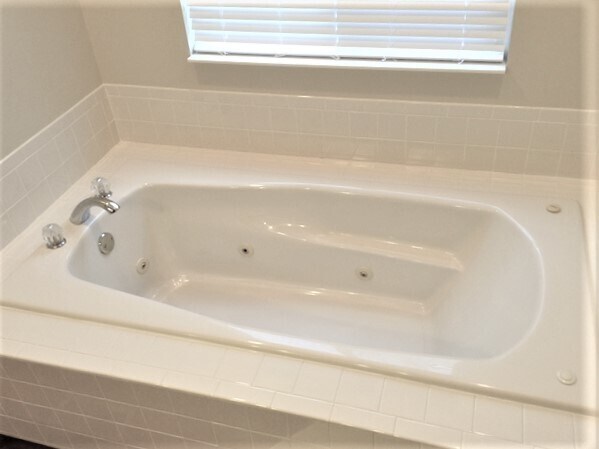 Building Photo - 2626 Sterling Ter