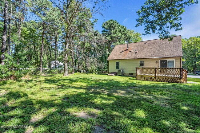 Building Photo - 370 Cassville Rd