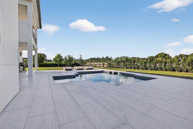 Building Photo - 14855 Millstone Ranches Dr