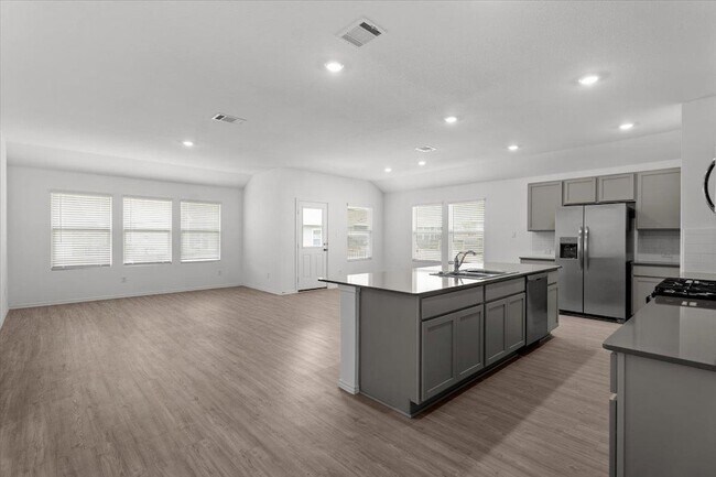 Building Photo - 300 Jeffers