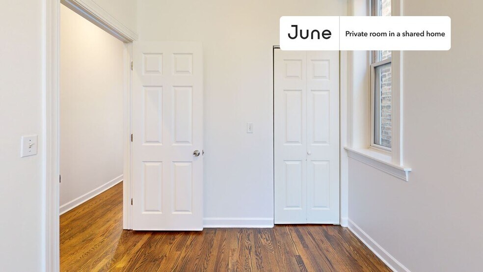 Building Photo - Room in Shared 3 bed/2 bath home