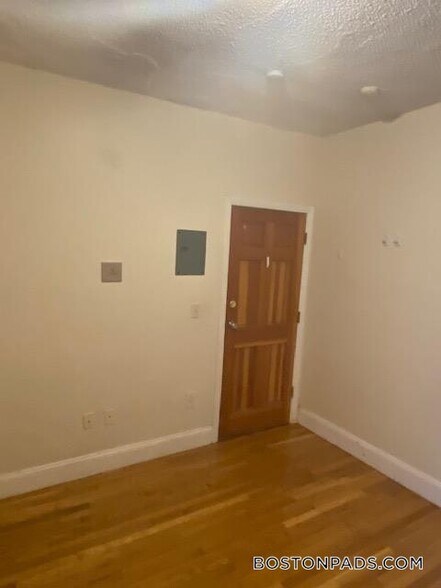 Building Photo - 51 S Huntington Ave