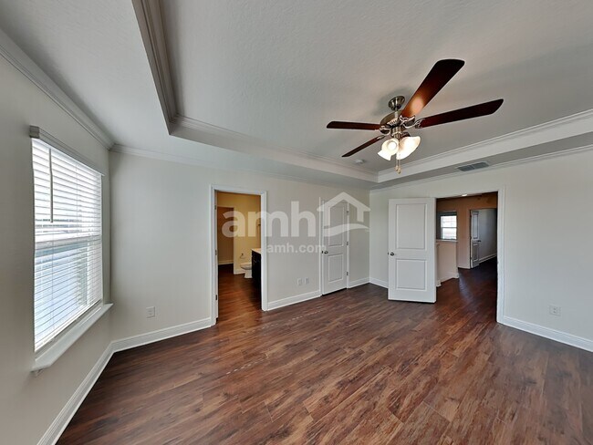 Building Photo - 2865 Ponds Trl