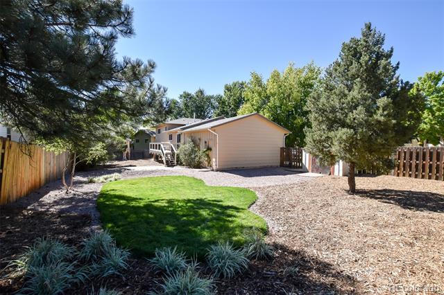 Building Photo - 4925 Hackamore Dr N