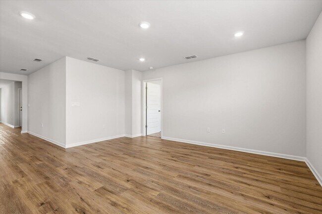 Building Photo - 3997 Brownstone Wy