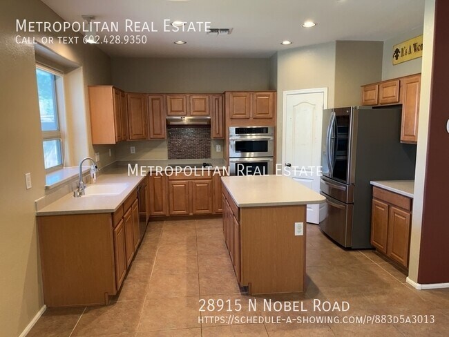 Building Photo - 28915 N Nobel Rd