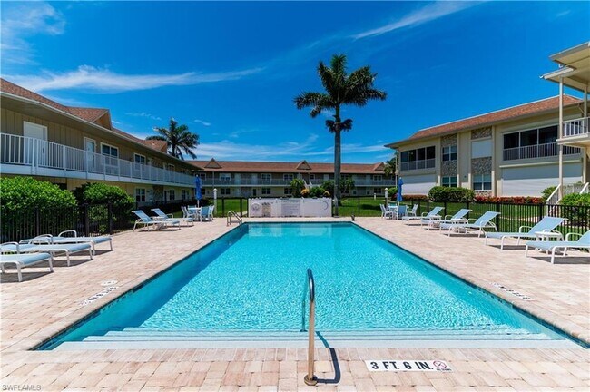 Building Photo - 850 Palm St