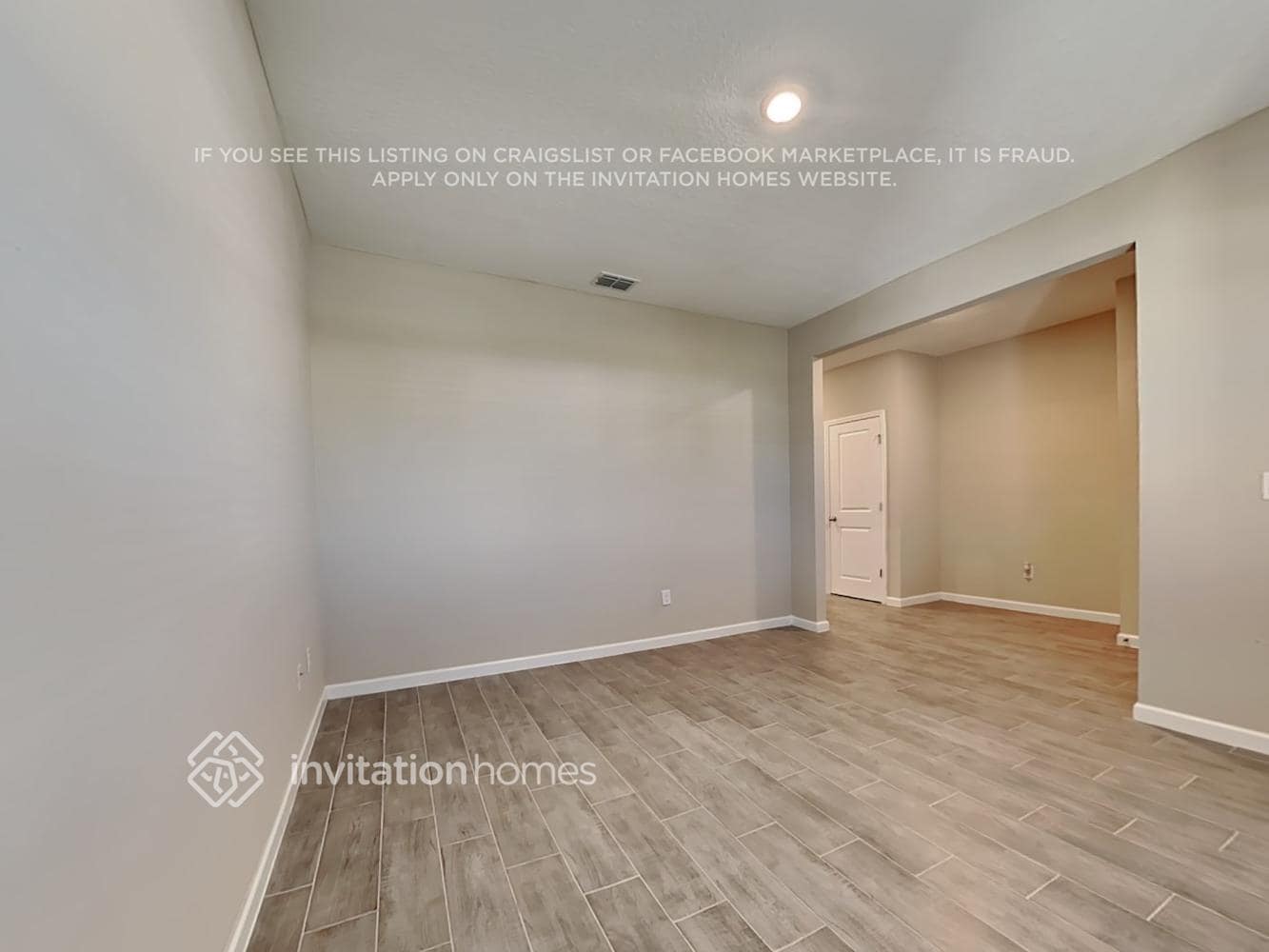 Building Photo - 9760 Lovage Ln