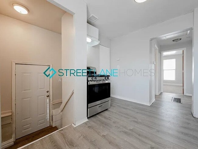 Building Photo - 6563 Avalon Ave