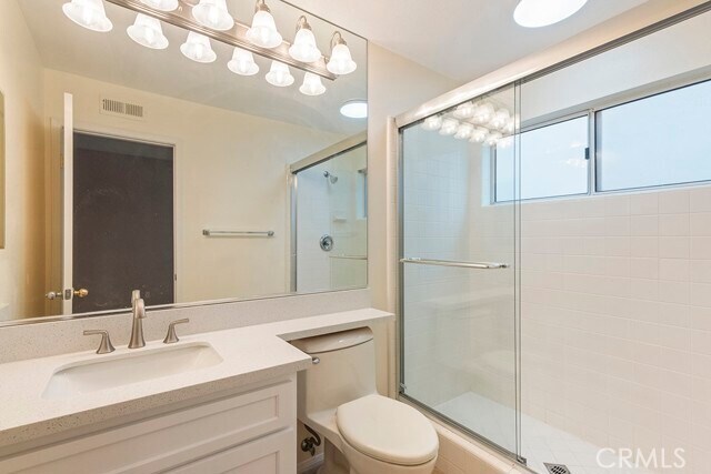 Building Photo - 11930 N Riviera