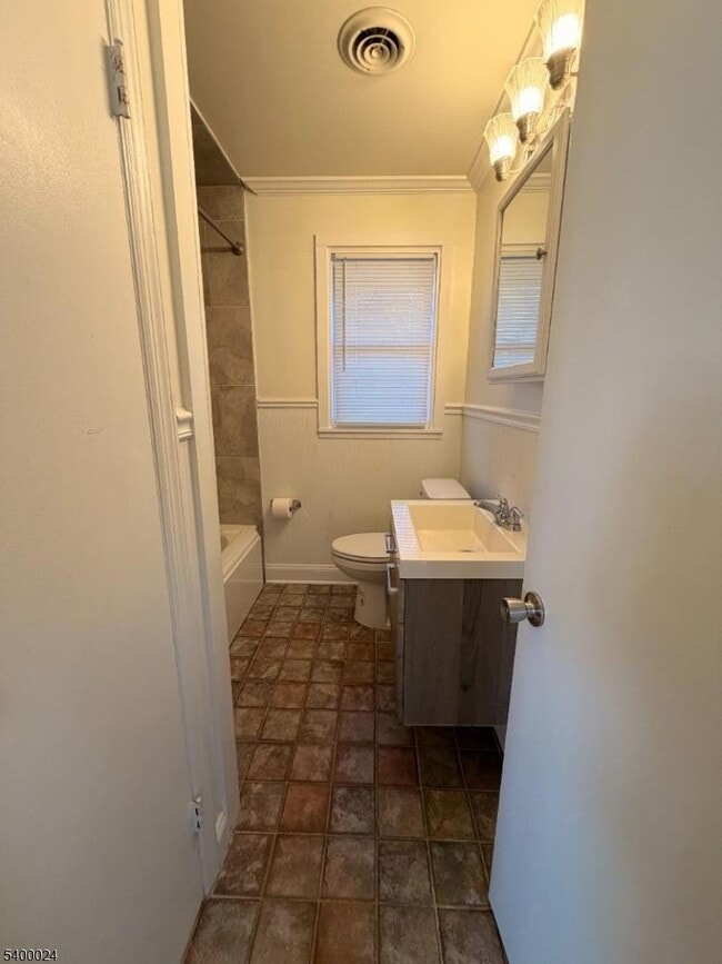 Building Photo - 46 NJ-173