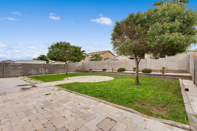 Building Photo - 1781 W Gold Mine Way