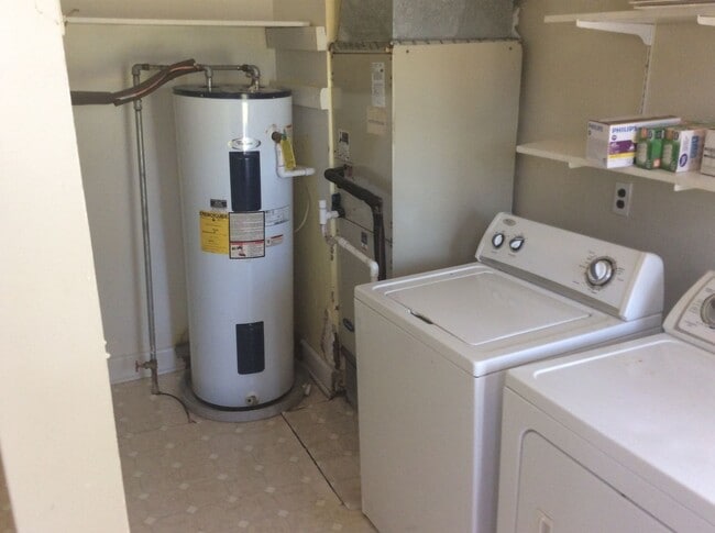 Building Photo - Single Family Residence in Havelock