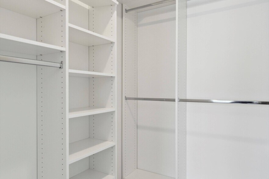 Building Photo - 1338 N 15th St