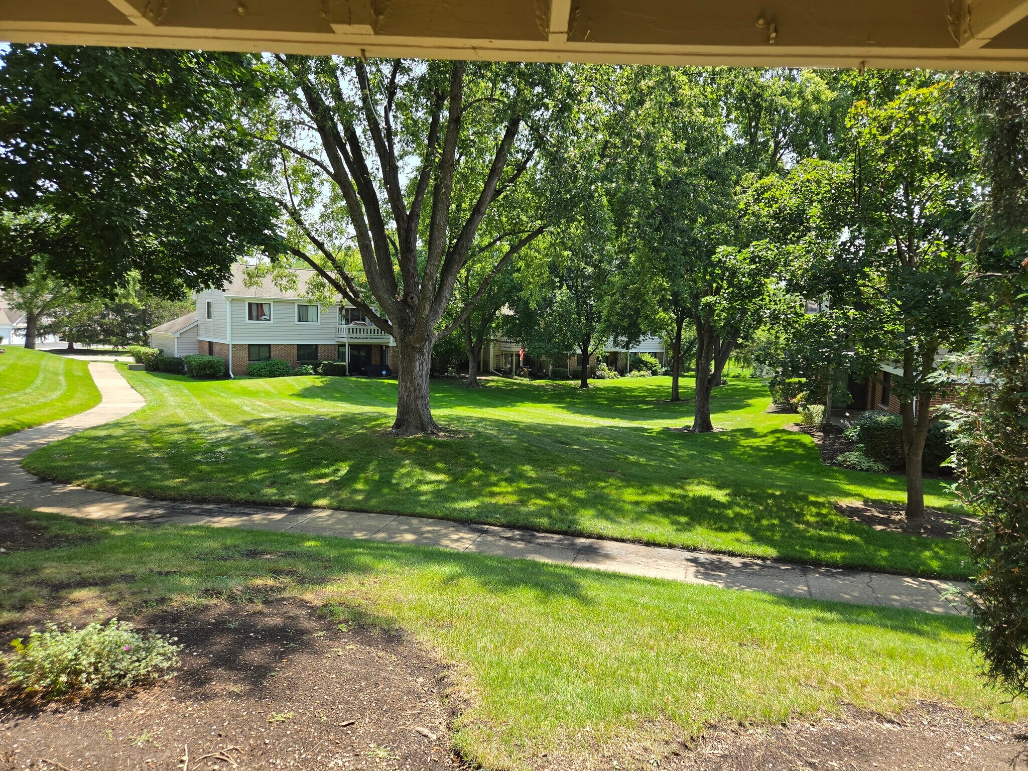 The View - 301 Pembridge Ln