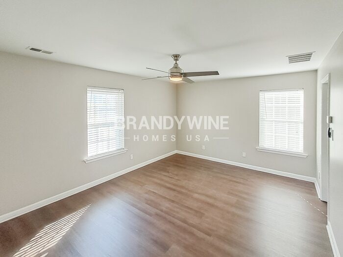 Building Photo - 618 Peyton Cir