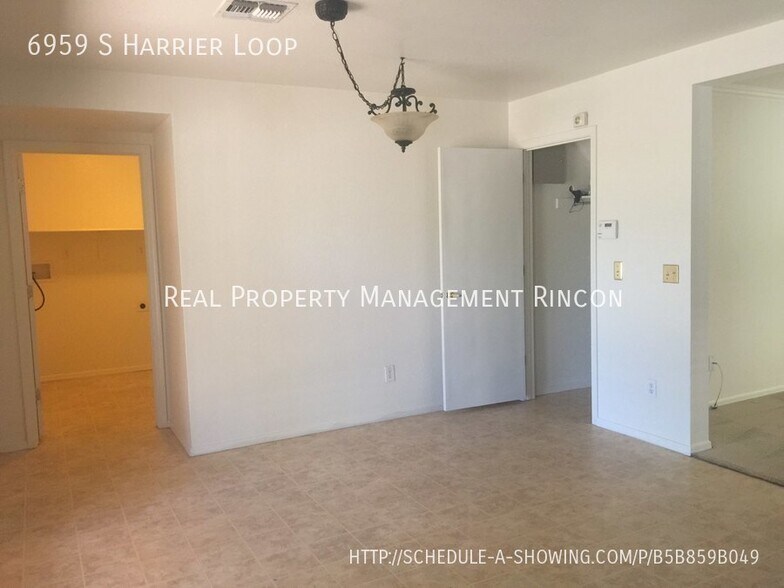 Building Photo - 6959 S Harrier Loop