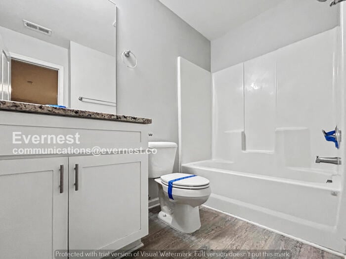 Building Photo - 5289 Hanover St