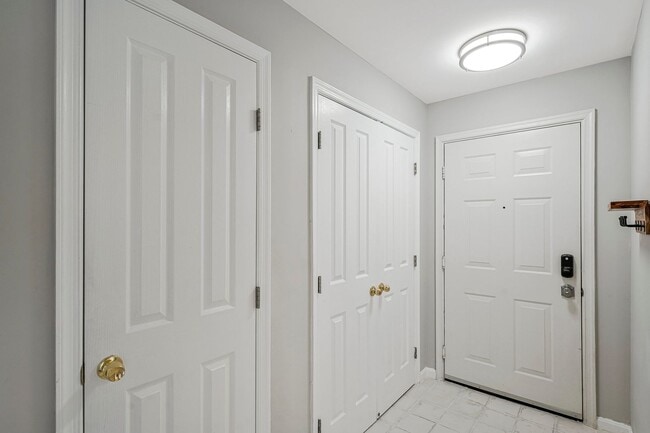 Building Photo - Don’t miss your chance to make it yours!