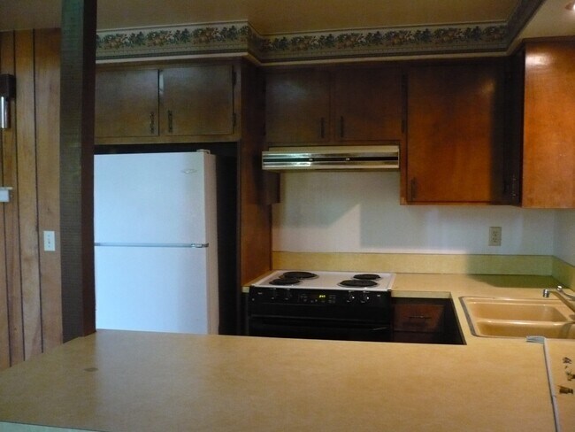 Building Photo - Winter Special-$300 Off First Mo. Rent-One Bedroom Loft A-frame Nestled In The Trees