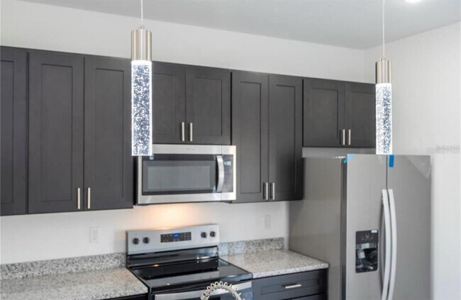 Building Photo - 2901 W Redgate Dr