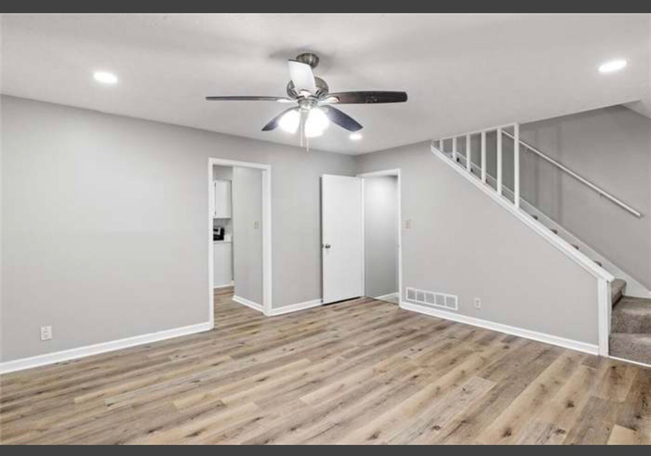 Building Photo - 338 Bradley Woods Ct NW