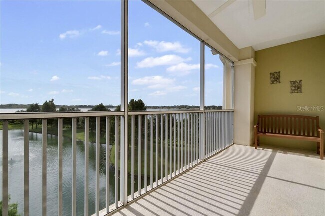 Building Photo - Beautiful WATERFRONT 3 bedrooms Condo located in MetroWest with ELEVATOR! Rare find!
