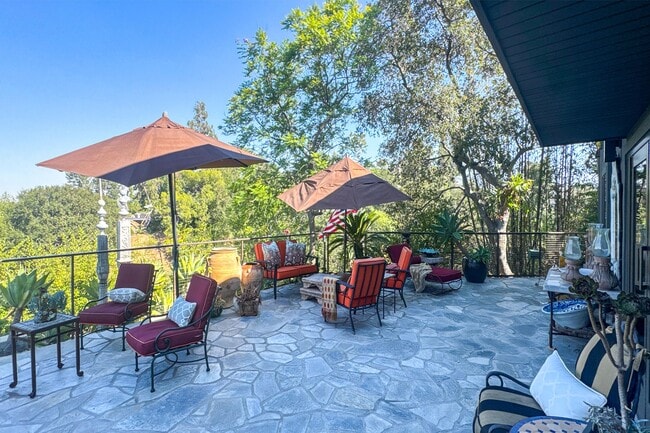 Building Photo - 1344 Marianna Rd