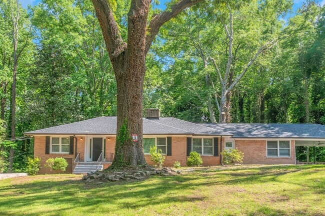 Primary Photo - Spacious 4 Bed 3 Bath SFH!