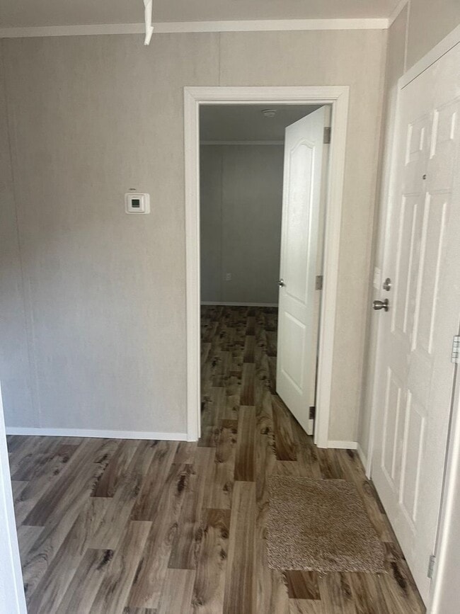 Building Photo - LUXURY MOBILE HOME  1 Bedroom/ 1 Bath