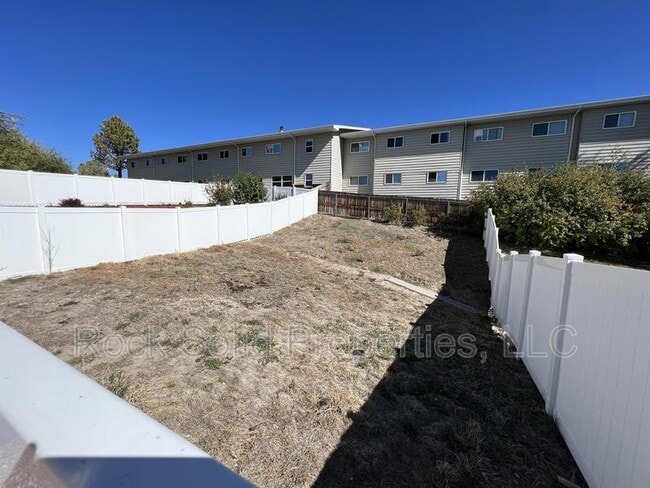 Building Photo - 6003 Crow Rd