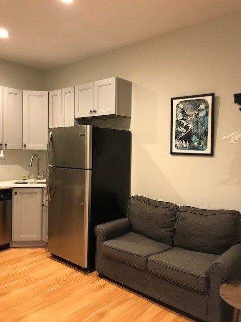 102 Living/Kitchen - 3505 Race St