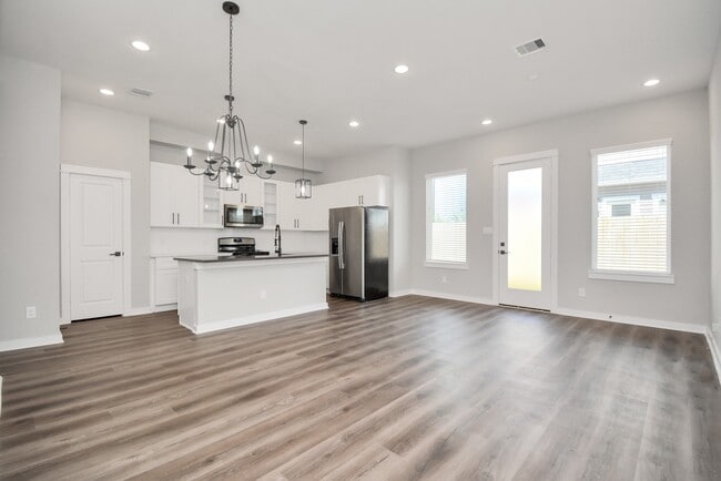 Building Photo - 8419 Berry Brush Ln