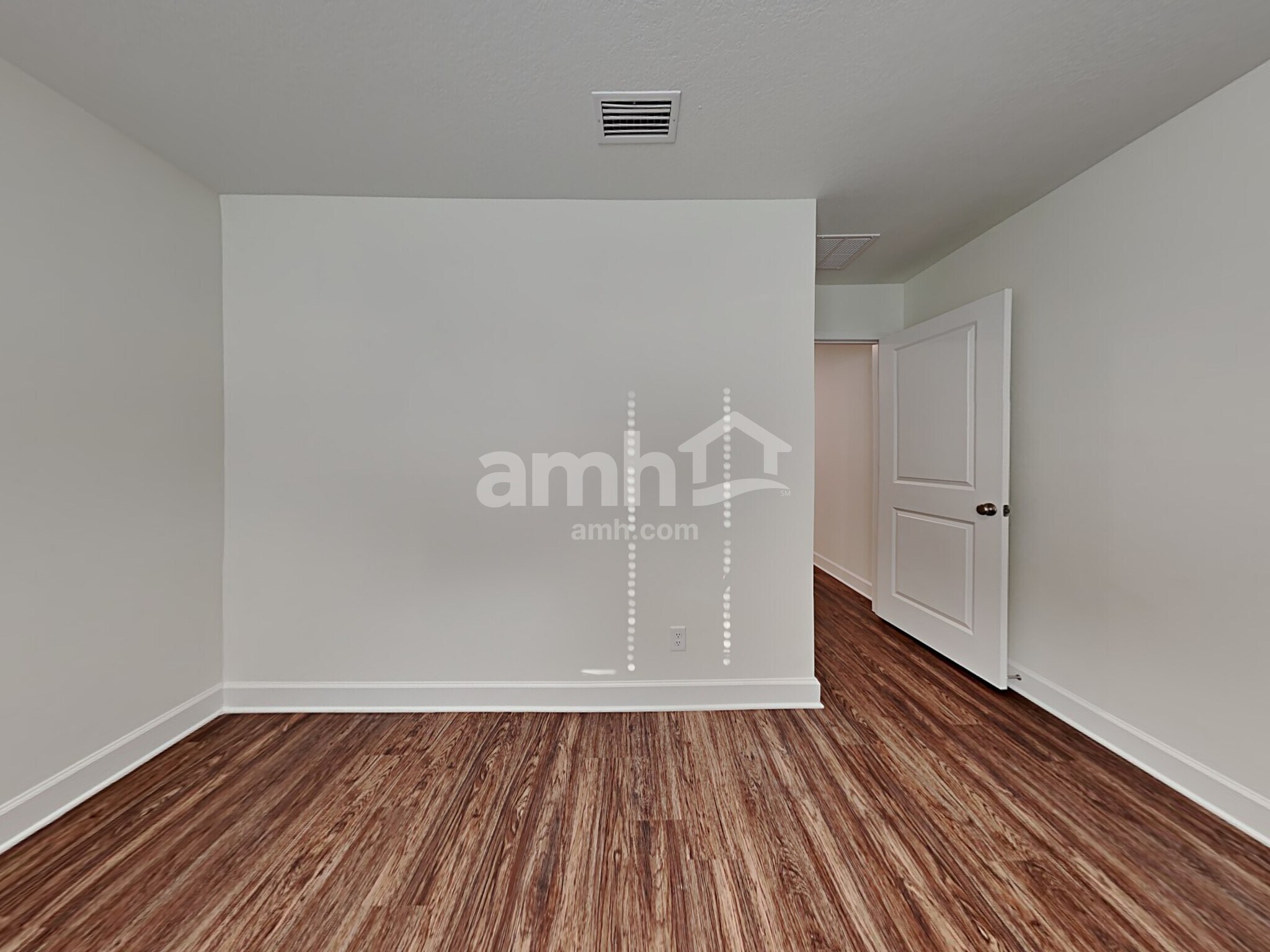 Building Photo - 1100 Tan Tara Trl