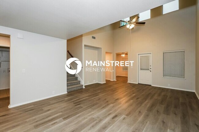 Building Photo - 4 Bedroom Pet-Friendly Home in FORT WORTH,...