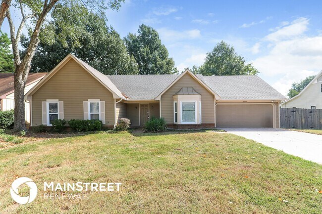 Building Photo - 4652 Blandford Dr