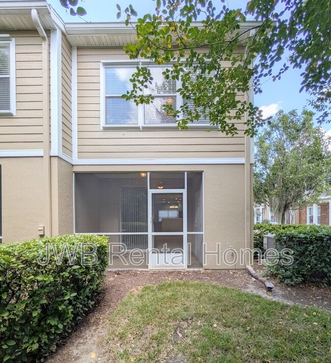 Building Photo - 8090 Summer Cove Ct