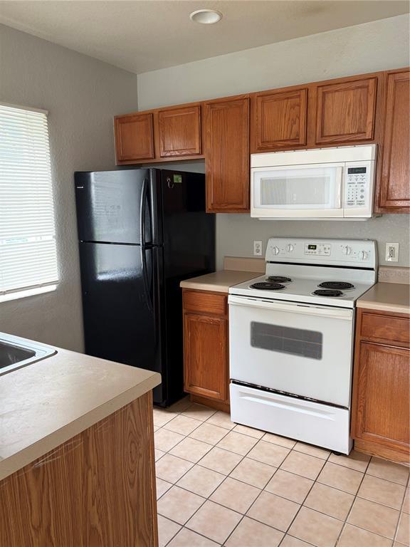 Building Photo - 2610 Lodi Cir