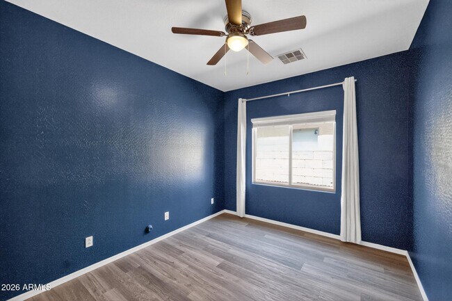 Building Photo - 38248 W Santa Clara Ave