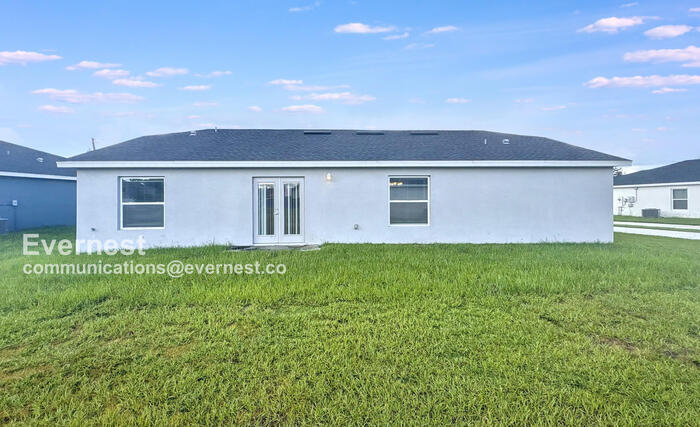 Building Photo - 518 Bristol Cir