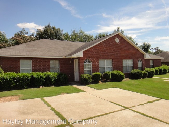 Primary Photo - 3 br, 2 bath House - 216 Rosalie Court